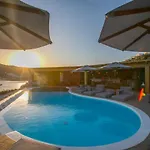 Salty Hotel 4*