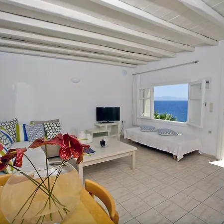 Salty Hotel Playa Kalo Livadi