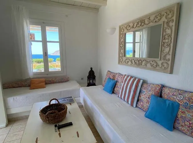 Otel Salty Kalo Livadi