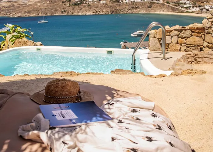 Salty Hotell Kalo Livadi