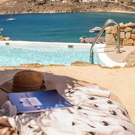 Salty Hotel Kalo Livadi
